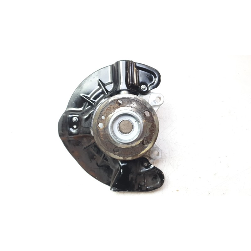 Recambio de mangueta delantera derecha para mercedes-benz cla-klasse (bm 118) cla 250 e (118.385) referencia OEM IAM A2473320200