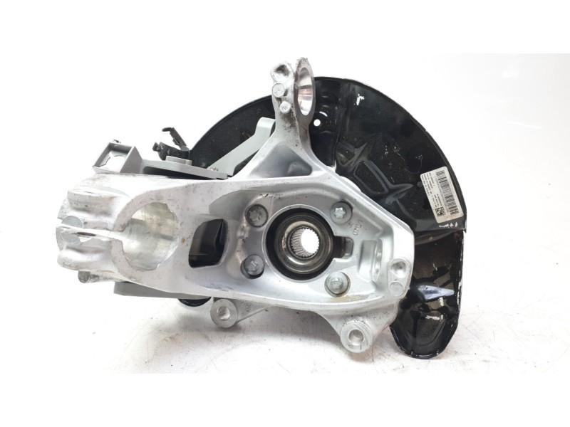 Recambio de mangueta delantera derecha para mercedes-benz cla-klasse (bm 118) cla 250 e (118.385) referencia OEM IAM A2473320200