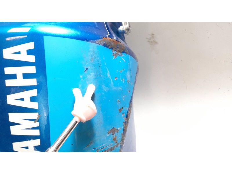 Recambio de deposito combustible para yamaha xsr 900 referencia OEM IAM BEAY24100001  