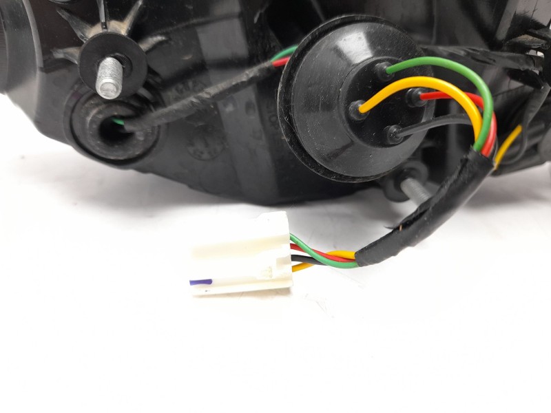Recambio de piloto trasero izquierdo interior para mg zs suv (azs1) 1.0 t-gdi referencia OEM IAM 10571683  MG6044153