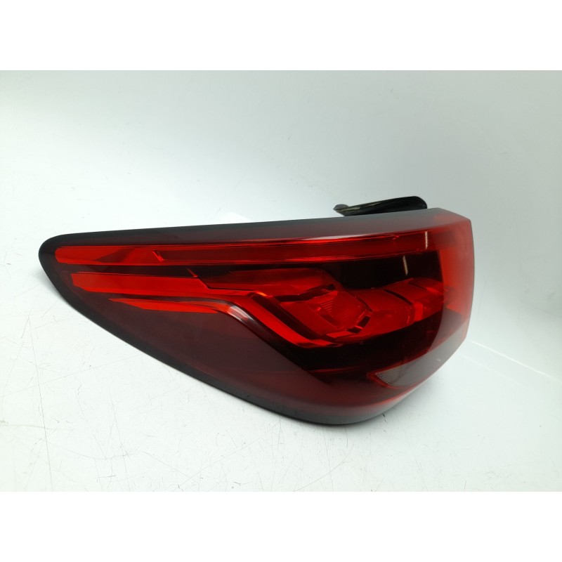 Recambio de piloto trasero izquierdo para mg zs suv (azs1) 1.0 t-gdi referencia OEM IAM 10571681  