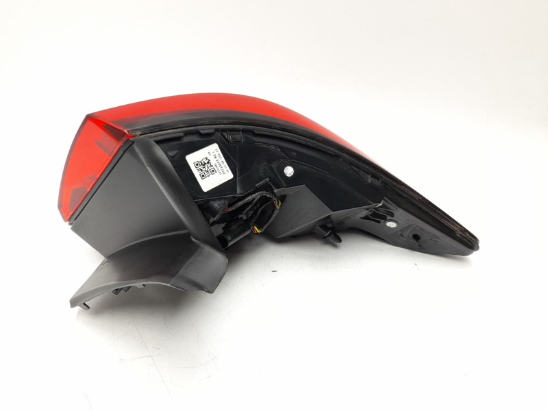 Recambio de piloto trasero izquierdo para mg zs suv (azs1) 1.0 t-gdi referencia OEM IAM 10571681  