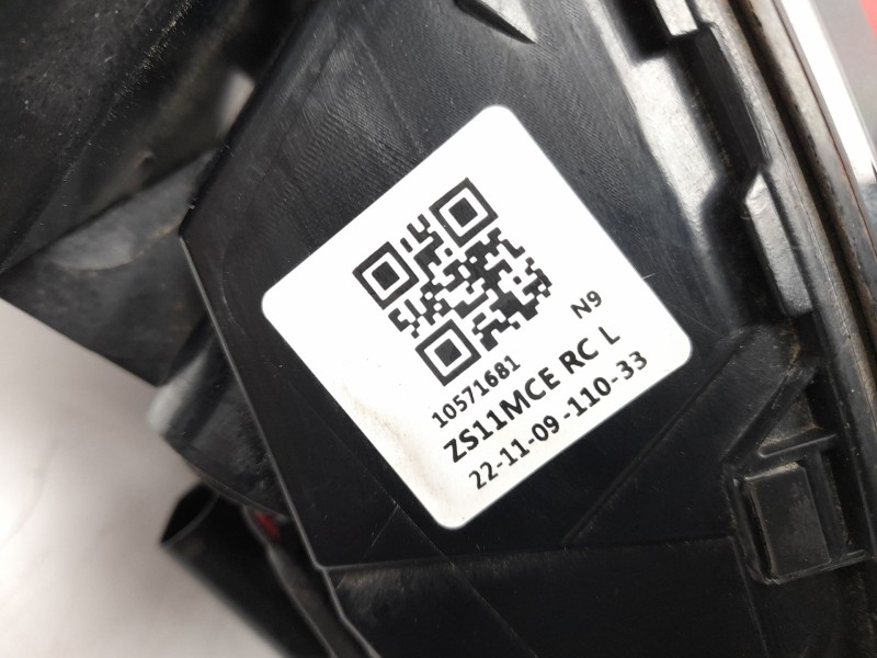 Recambio de piloto trasero izquierdo para mg zs suv (azs1) 1.0 t-gdi referencia OEM IAM 10571681  