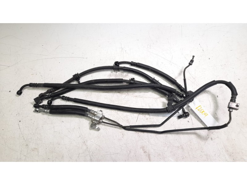 Recambio de latiguillo de freno para yamaha xsr 900 referencia OEM IAM B7N258720100  