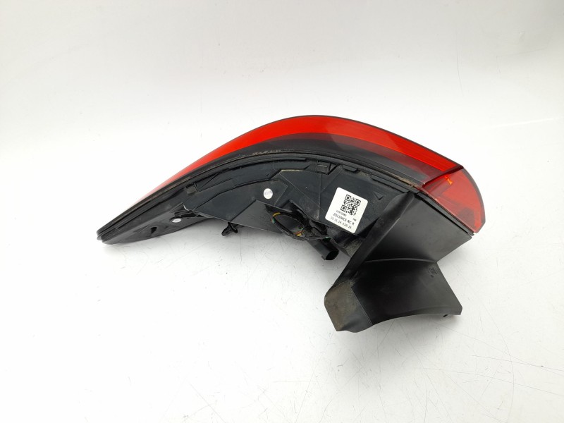 Recambio de piloto trasero derecho para mg zs suv (azs1) 1.0 t-gdi referencia OEM IAM 10571682  