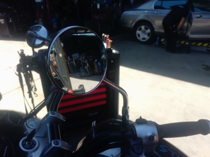 Recambio de retrovisor izquierdo para royal enfield super meteor 650 super meteor 650 referencia OEM IAM   
