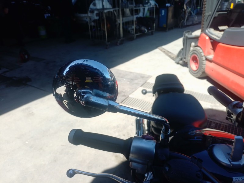 Recambio de retrovisor derecho para royal enfield super meteor 650 super meteor 650 referencia OEM IAM   