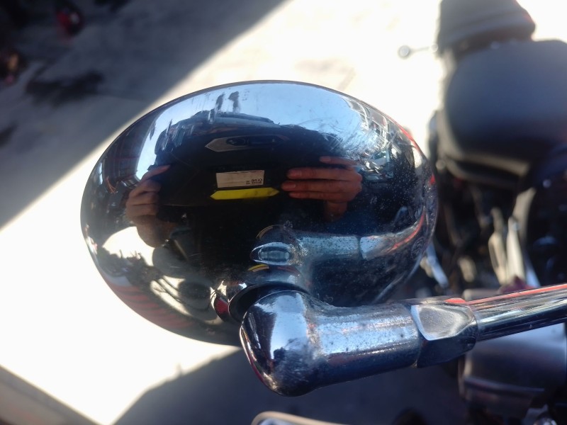 Recambio de retrovisor derecho para royal enfield super meteor 650 super meteor 650 referencia OEM IAM   