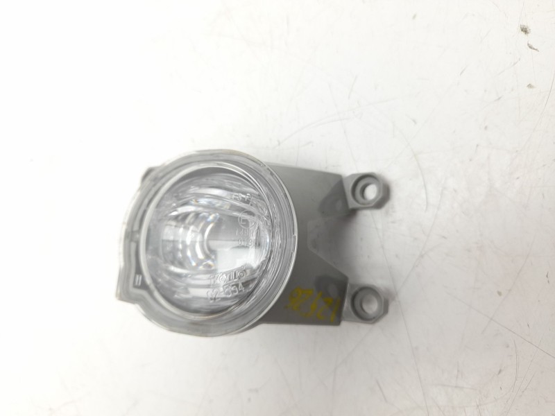 Recambio de faro antiniebla izquierdo para toyota yaris (_p21_, _pa1_, _ph1_) 1.5 hybrid (mxph10) referencia OEM IAM 8122002190 