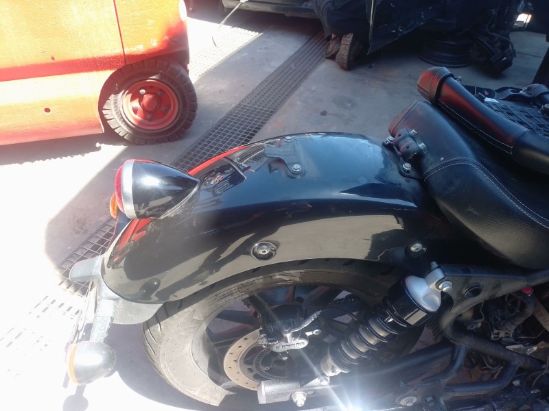Recambio de guardabarros trasero para royal enfield super meteor 650 super meteor 650 referencia OEM IAM   
