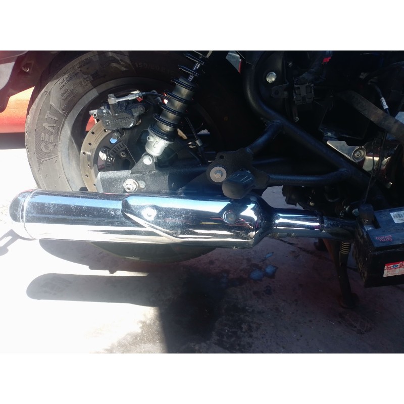 Recambio de silenciador trasero para royal enfield super meteor 650 super meteor 650 referencia OEM IAM   