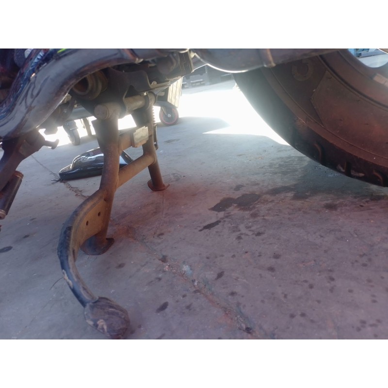 Recambio de caballete central para royal enfield super meteor 650 super meteor 650 referencia OEM IAM   
