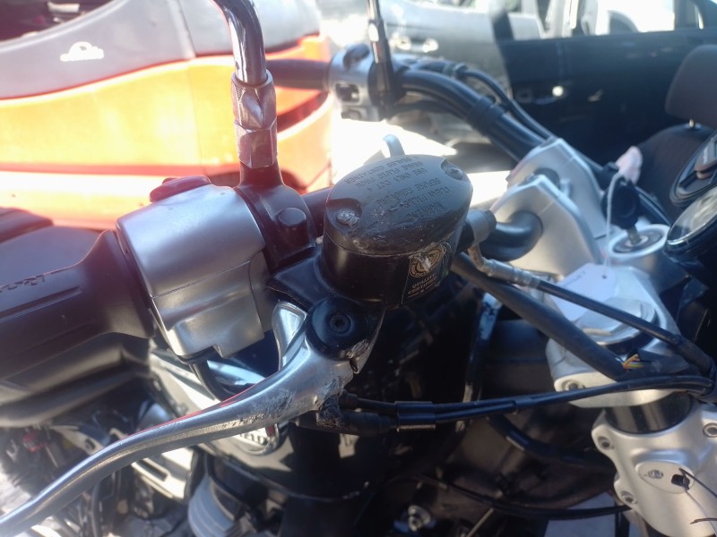 Recambio de piña luces derecha para royal enfield super meteor 650 super meteor 650 referencia OEM IAM   