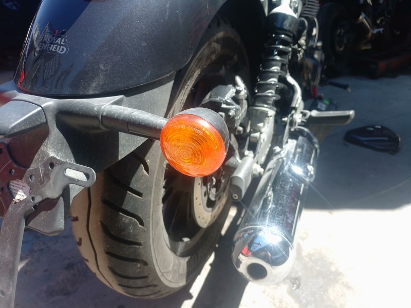 Recambio de piloto trasero derecho para royal enfield super meteor 650 super meteor 650 referencia OEM IAM   