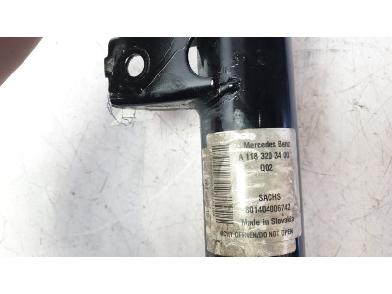 Recambio de amortiguador delantero derecho para mercedes-benz cla-klasse (bm 118) cla 250 e (118.385) referencia OEM IAM 1183230