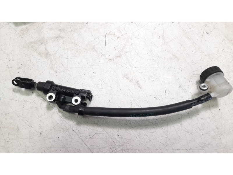 Recambio de bomba freno trasera para yamaha tracer tracer 9 (rn70) referencia OEM IAM 56P2583V0100  