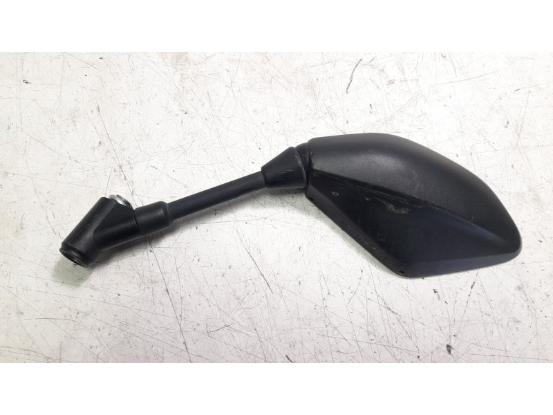 Recambio de retrovisor izquierdo para yamaha tracer tracer 9 (rn70) referencia OEM IAM B7N2628000  