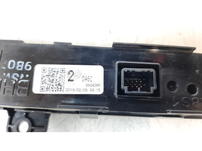 Recambio de pantalla multifuncion para mazda cx-3 2.0 cat referencia OEM IAM BHR155260 DHC50607525 