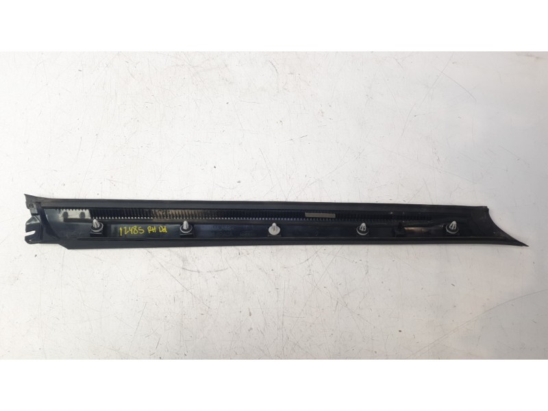 Recambio de moldura para nissan juke (f16_) dig-t 117 referencia OEM IAM 768366PA0A  