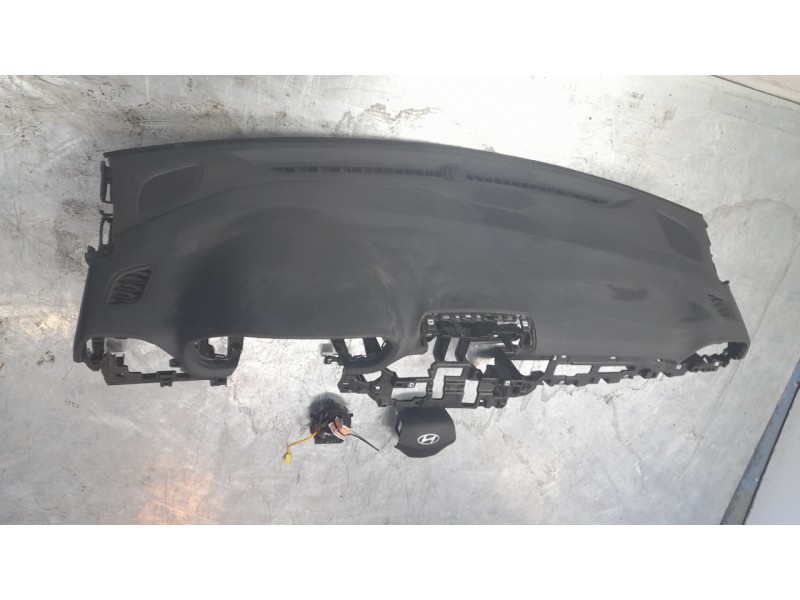 Recambio de kit airbag para hyundai i30 (pd) tecno mild-hybrid referencia OEM IAM 84710G4100TRY  