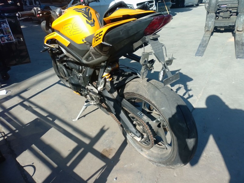 triumph street triple 765 rs del año 2025
