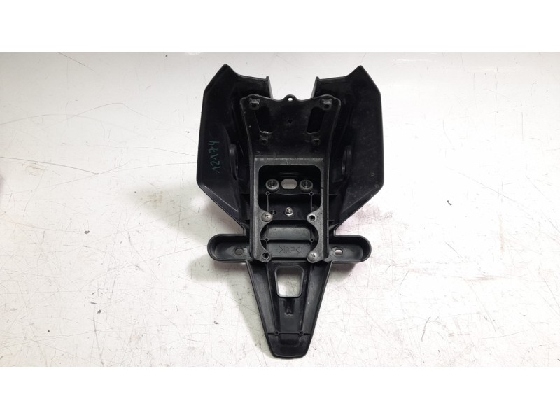 Recambio de portamatriculas para yamaha tracer tracer 9 (rn70) referencia OEM IAM B7N216290000  