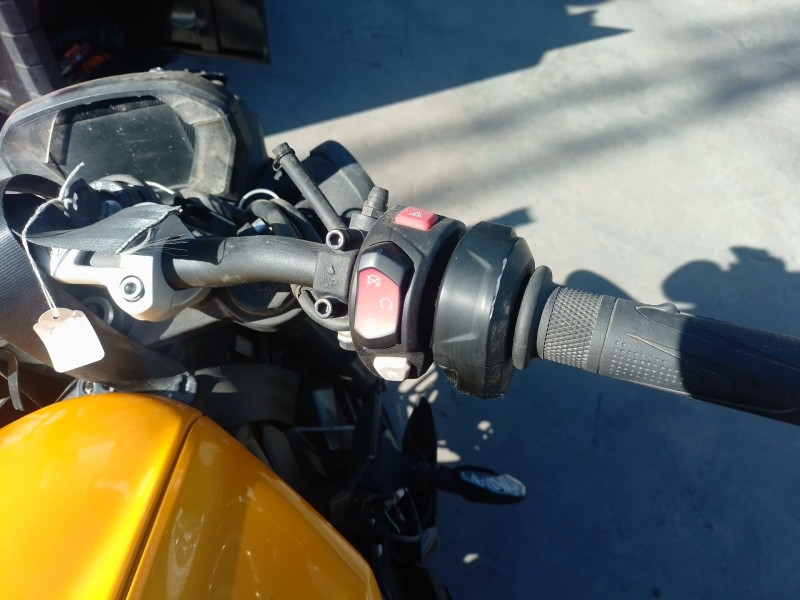 Recambio de piña luces derecha para triumph street triple 765 rs street triple 765 rs referencia OEM IAM   