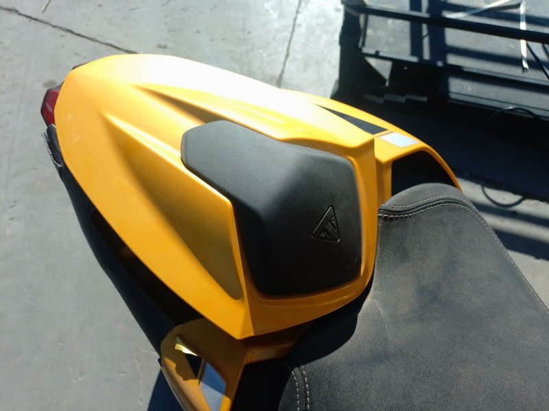 Recambio de colin trasero para triumph street triple 765 rs street triple 765 rs referencia OEM IAM   