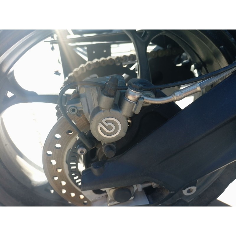 Recambio de pinza de freno trasera derecha para triumph street triple 765 rs street triple 765 rs referencia OEM IAM   