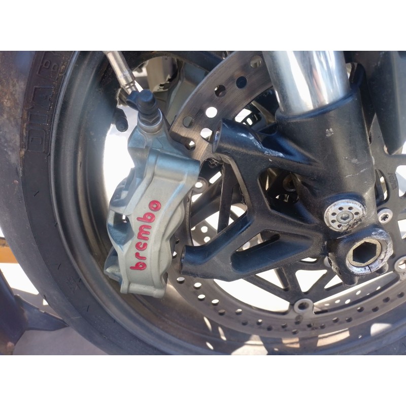 Recambio de pinza de freno delantera derecha para triumph street triple 765 rs street triple 765 rs referencia OEM IAM   