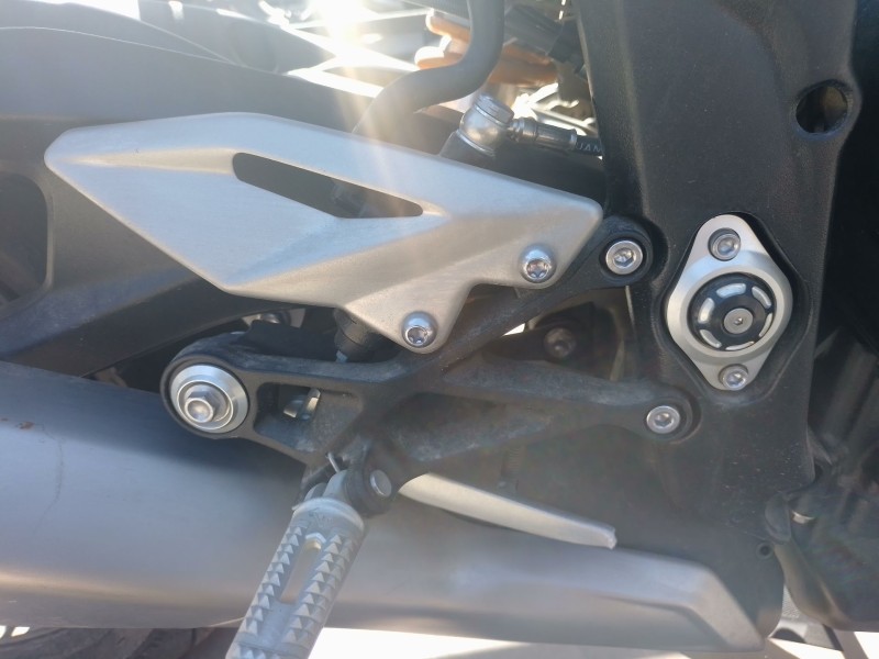 Recambio de bomba freno para triumph street triple 765 rs street triple 765 rs referencia OEM IAM   