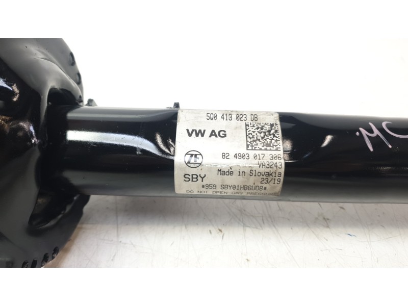 Recambio de amortiguador delantero derecho para audi a3 (8v1, 8vk) 1.6 tdi referencia OEM IAM 5Q0413023DB 824903017306 