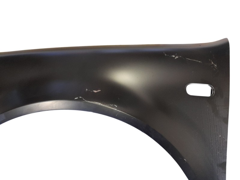 Recambio de aleta delantera izquierda para volkswagen golf iv berlina (1j1) referencia OEM IAM 1J0821021  109232112/87080251/VG0