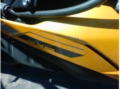 Recambio de quilla derecha para triumph street triple 765 rs street triple 765 rs referencia OEM IAM    2
