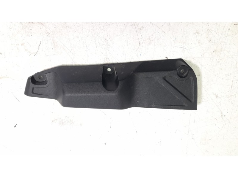 Recambio de moldura para yamaha tracer tracer 9 (rn70) referencia OEM IAM B5U2171E  