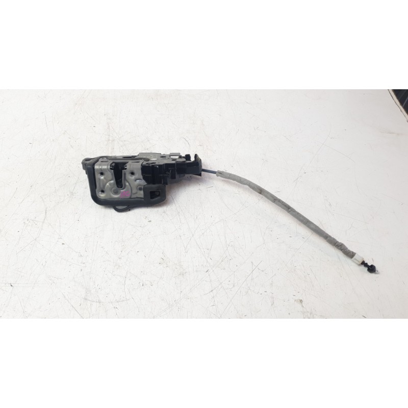 Recambio de cerradura puerta trasera izquierda para mercedes-benz clase a (bm 177) a 200 (177.087) referencia OEM IAM 0997302001