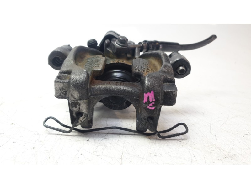 Recambio de pinza de freno trasera derecha para audi a3 (8v1, 8vk) 1.6 tdi referencia OEM IAM 5Q0615406EE VCR271 