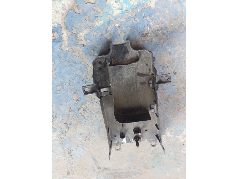 Recambio de moldura para yamaha tracer tracer 9 (rn70) referencia OEM IAM B5U2160E0100  