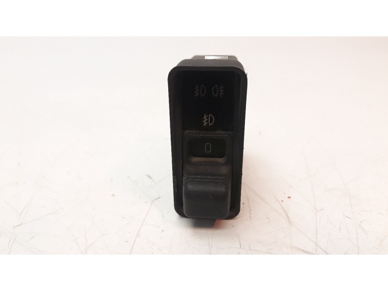 Recambio de centralita luces para bmw serie 5 berlina (e34) 2.0 24v referencia OEM IAM 38813706  