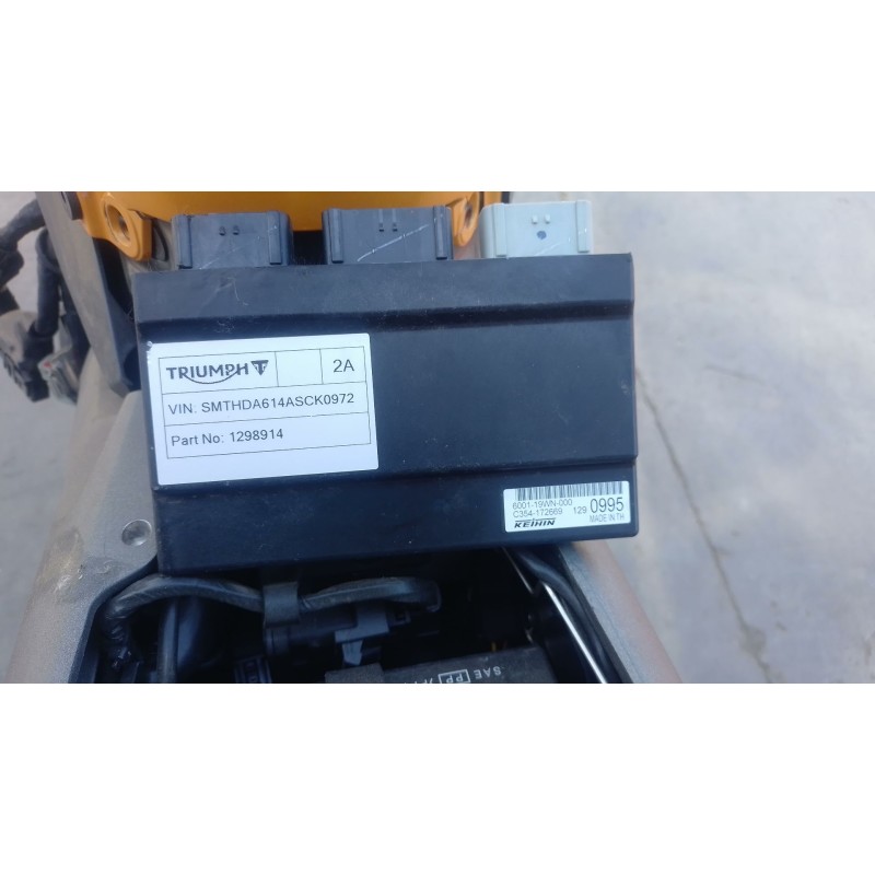 Recambio de centralita motor uce para triumph street triple 765 rs street triple 765 rs referencia OEM IAM   
