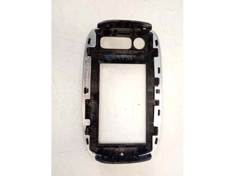 Recambio de moldura para smart fortwo coupe electric drive (453.391) referencia OEM IAM A4536805002  