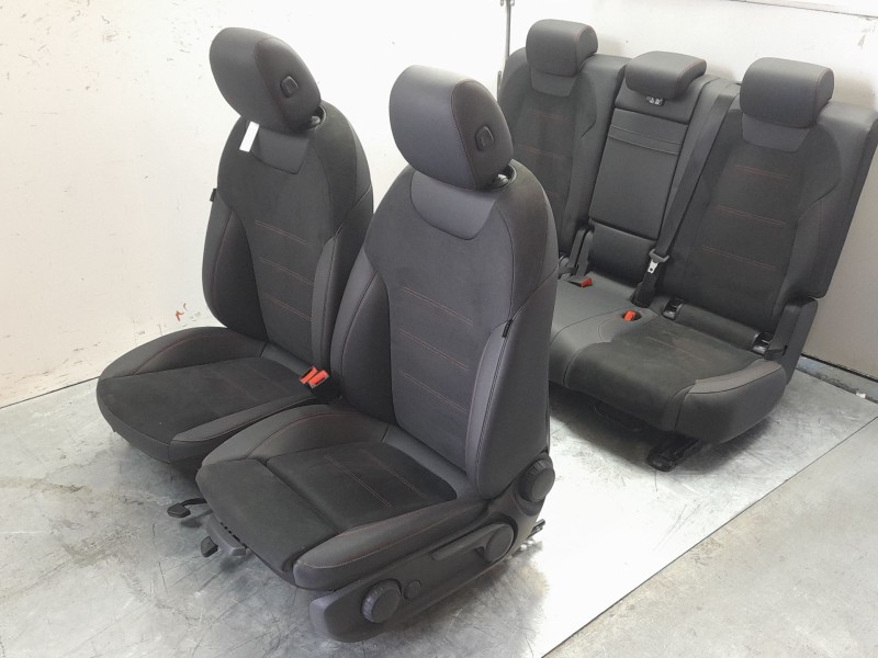 Recambio de juego asientos completo para mercedes-benz eqb (x243) eqb 250+ (243.602) referencia OEM IAM 1779103707  