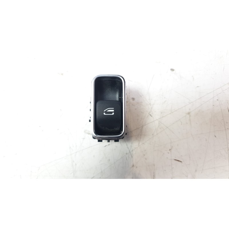 Recambio de mando elevalunas trasero derecho para mercedes-benz eqb (x243) eqb 250+ (243.602) referencia OEM IAM 1679050201  