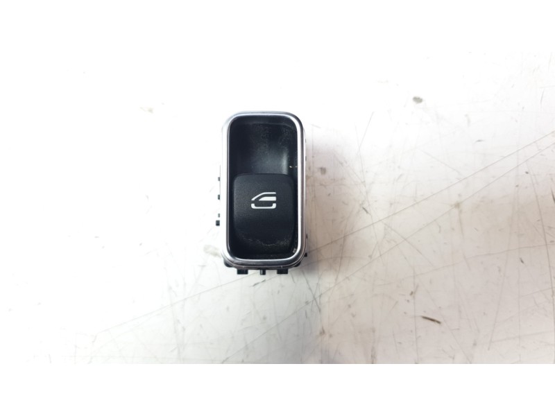 Recambio de mando elevalunas trasero derecho para mercedes-benz eqb (x243) eqb 250+ (243.602) referencia OEM IAM 1679050201  