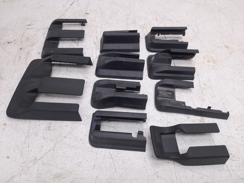 Recambio de juego asientos completo para mercedes-benz eqb (x243) eqb 250+ (243.602) referencia OEM IAM 1779103707  