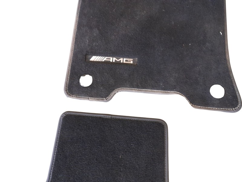 Recambio de juego alfombrillas para mercedes-benz eqb (x243) eqb 250+ (243.602) referencia OEM IAM A2436807701  