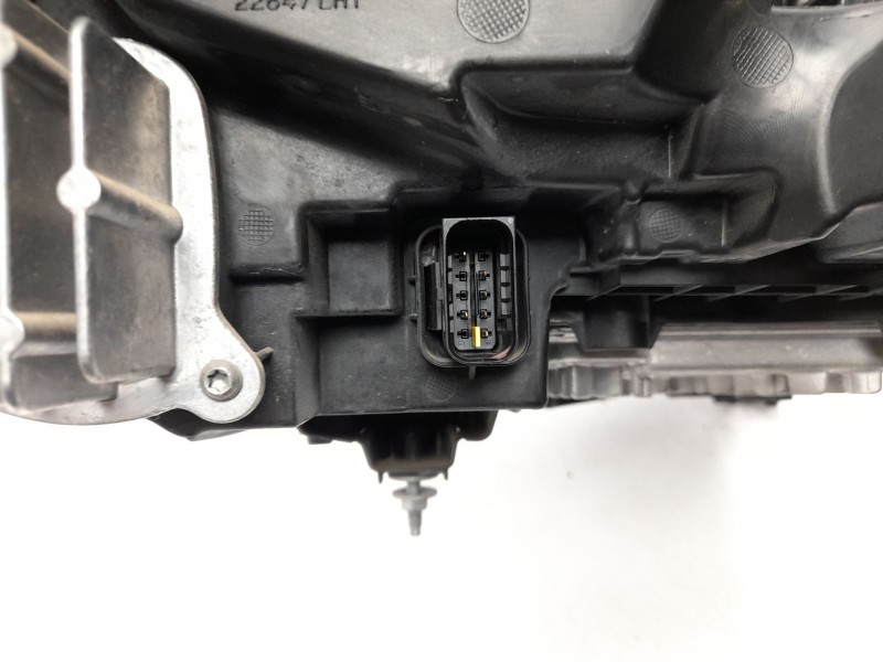 Recambio de faro izquierdo para opel corsa f (p2jo) corsa-e (68) referencia OEM IAM 39162658  