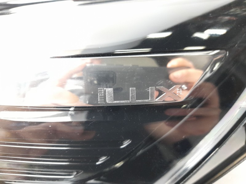 Recambio de faro izquierdo para opel corsa f (p2jo) corsa-e (68) referencia OEM IAM 39162658  
