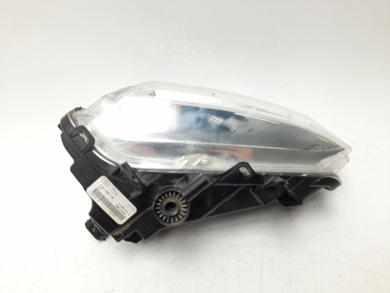 Recambio de faro antiniebla izquierdo para land rover discovery sport (l550) 2.0 d 4x4 referencia OEM IAM FJ3215201AB  