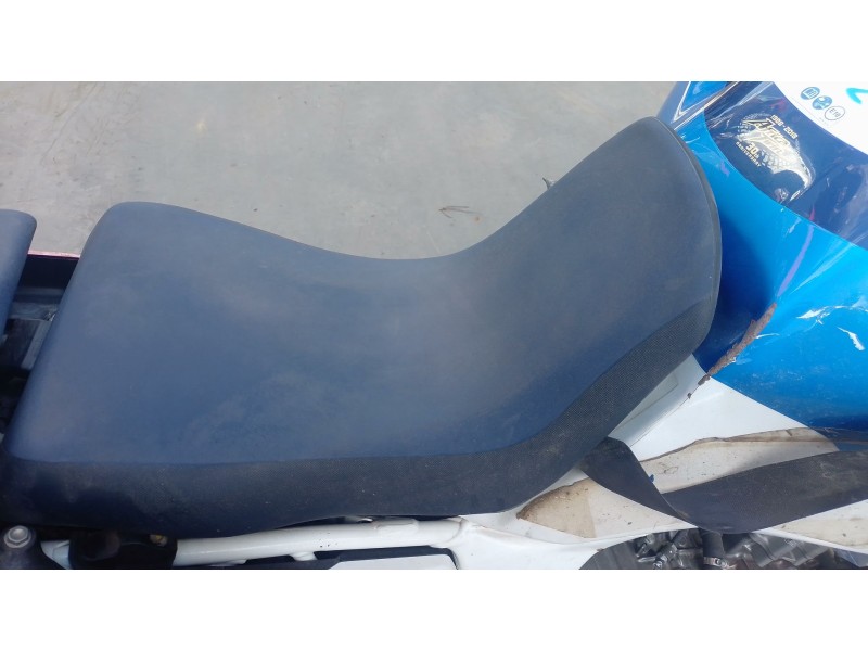 Recambio de asiento para honda crf crf 1000 l africa twin referencia OEM IAM   